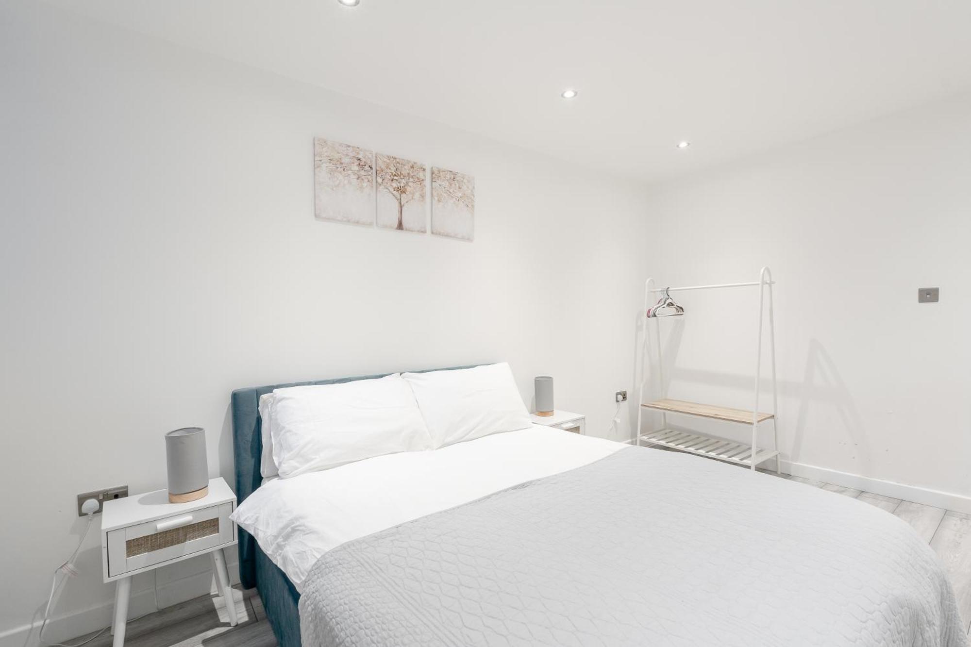 Beautiful Flat Near Central London - Entire Flat - Equipped Kitchen - Private Bathroom エクステリア 写真