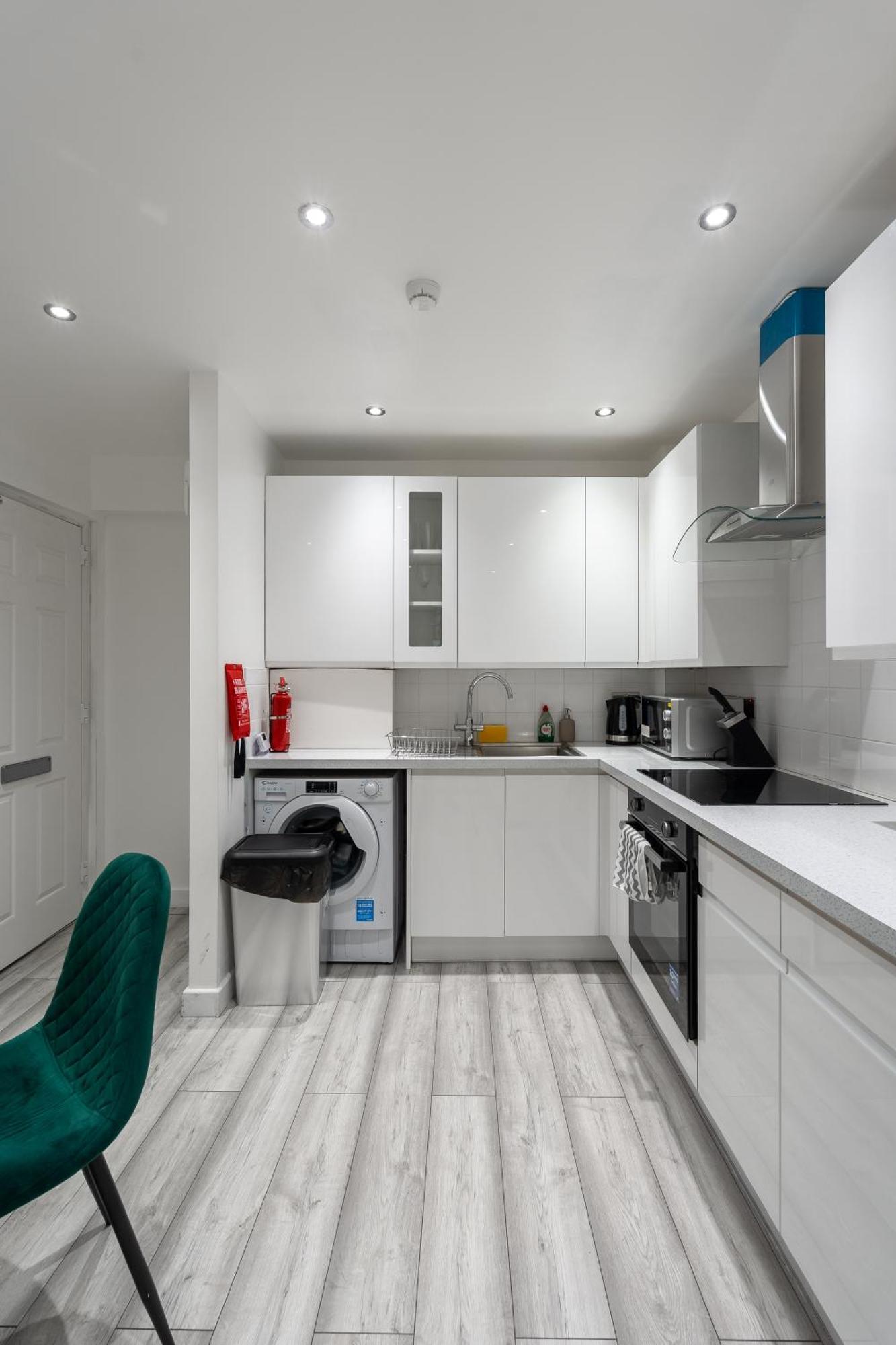 Beautiful Flat Near Central London - Entire Flat - Equipped Kitchen - Private Bathroom エクステリア 写真