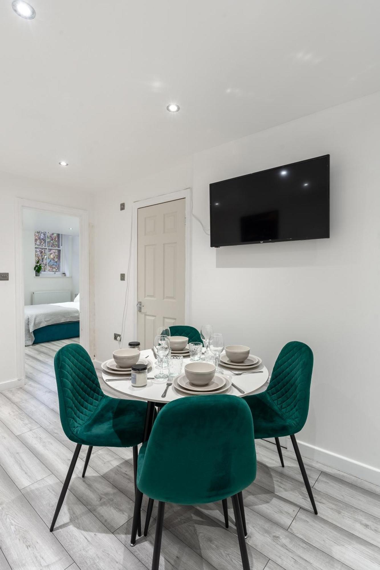 Beautiful Flat Near Central London - Entire Flat - Equipped Kitchen - Private Bathroom エクステリア 写真