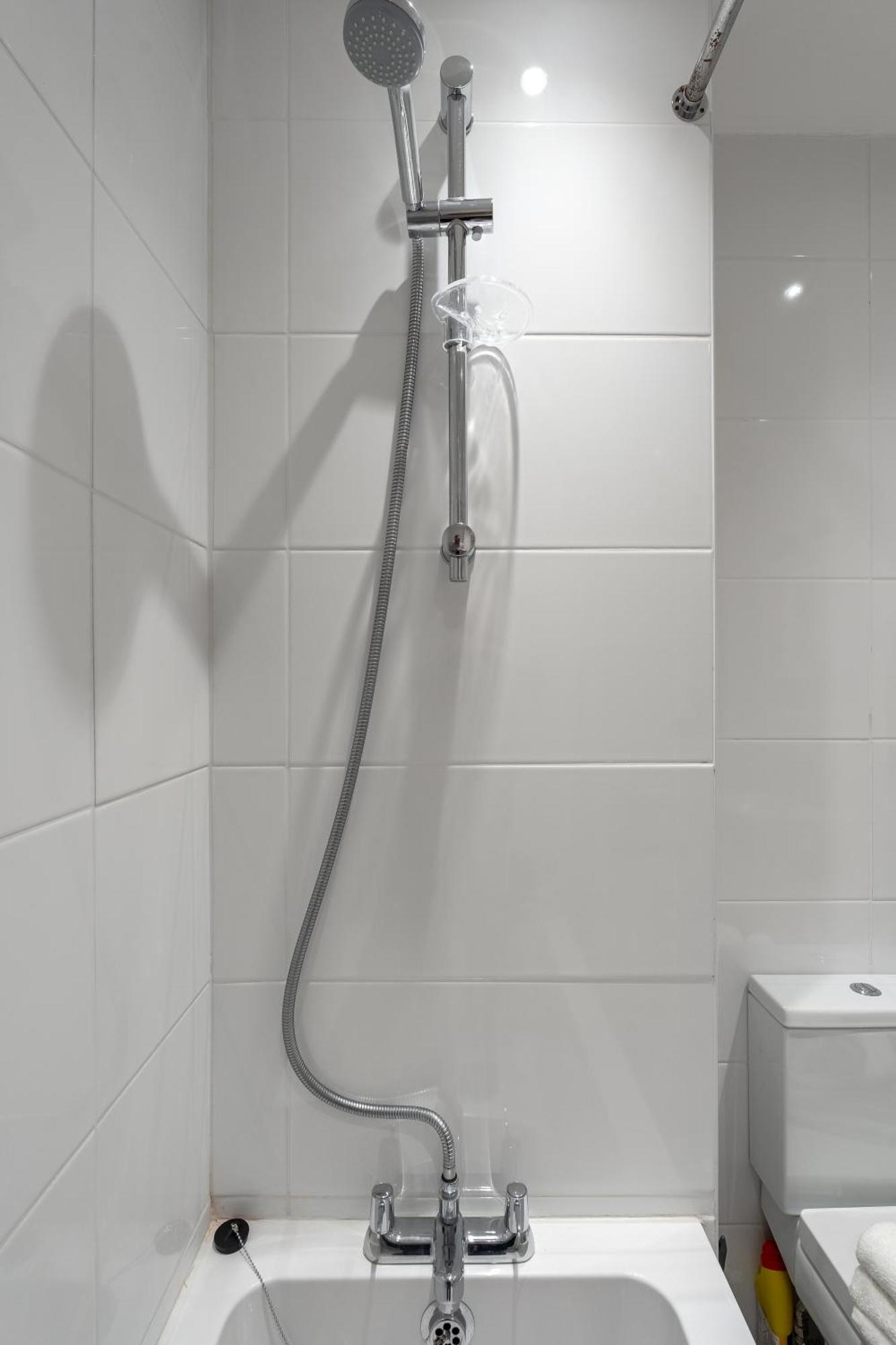 Beautiful Flat Near Central London - Entire Flat - Equipped Kitchen - Private Bathroom エクステリア 写真