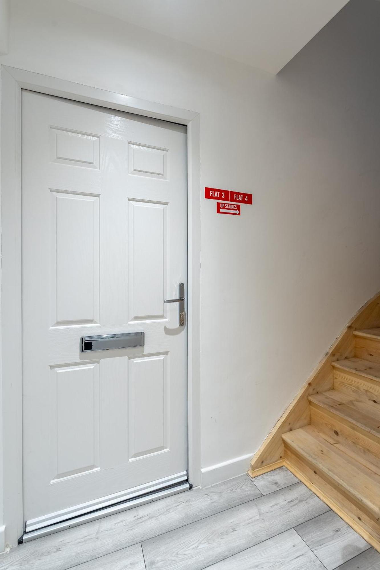 Beautiful Flat Near Central London - Entire Flat - Equipped Kitchen - Private Bathroom エクステリア 写真
