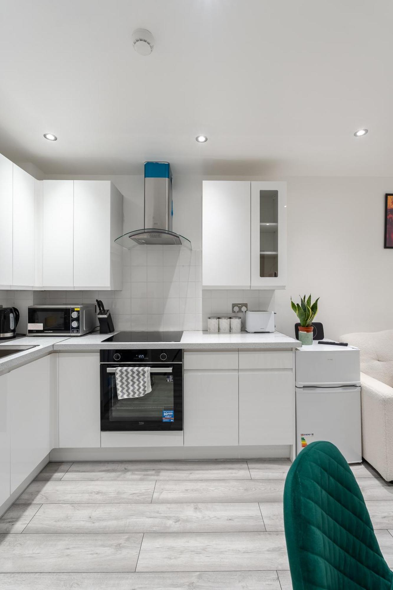 Beautiful Flat Near Central London - Entire Flat - Equipped Kitchen - Private Bathroom エクステリア 写真