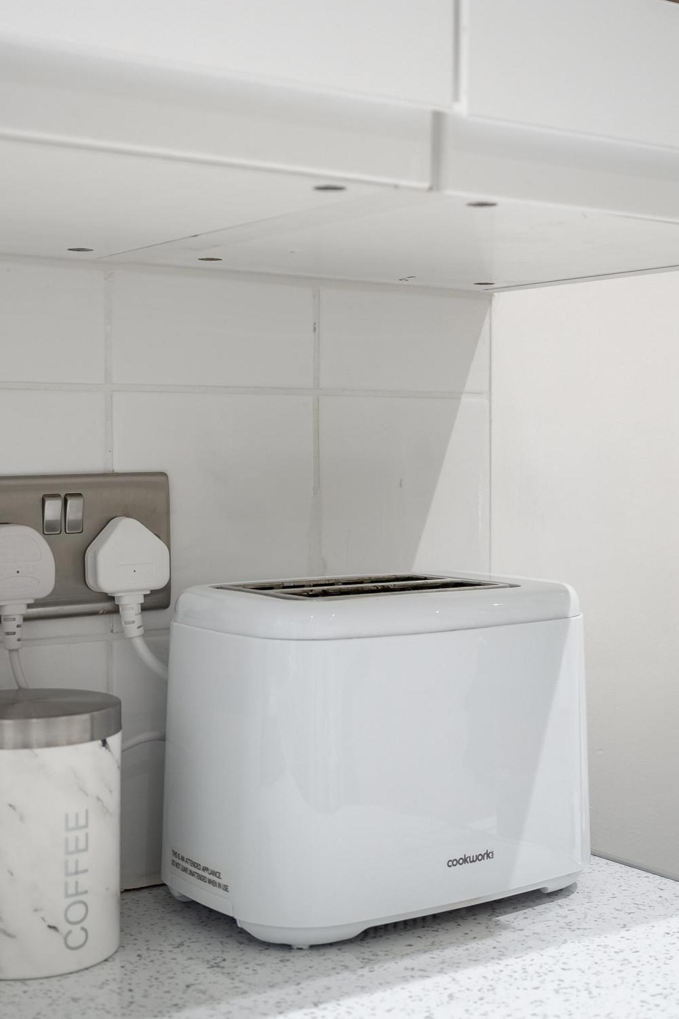 Beautiful Flat Near Central London - Entire Flat - Equipped Kitchen - Private Bathroom エクステリア 写真