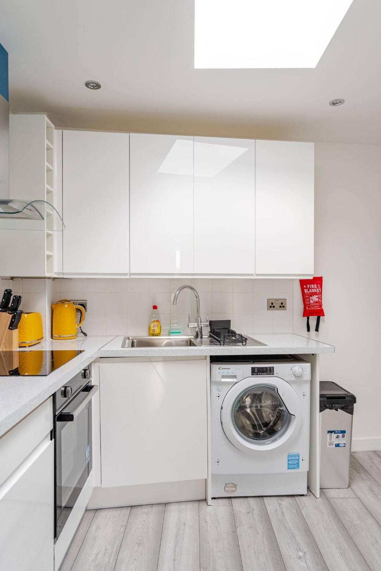 Beautiful Flat Near Central London - Entire Flat - Equipped Kitchen - Private Bathroom エクステリア 写真